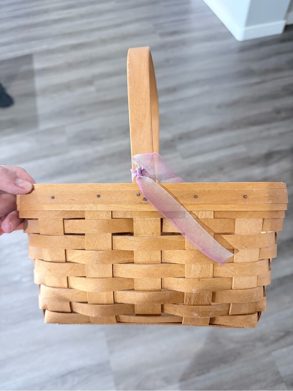 Gerald E. Henn Basket Lot - Picture 5 of 6